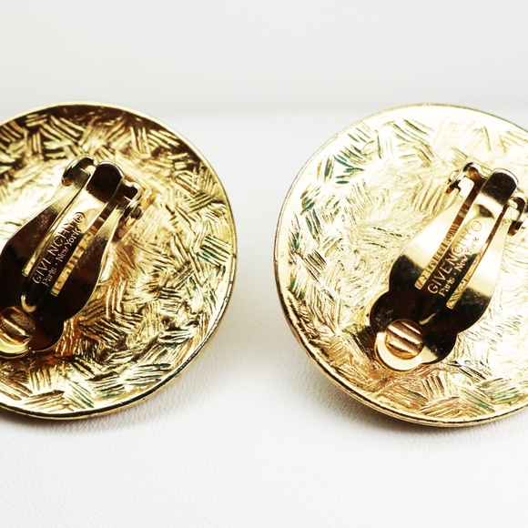 GIVENCHY VINTAGE 1980s Logo Pearl Earrings - Picture 10 of 16